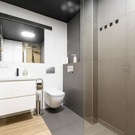 Apartsatideluxe